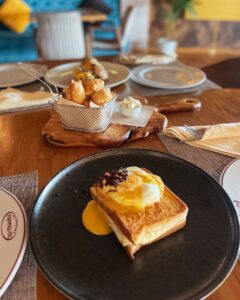 Brooklyn Restaurant BIZZ.AL