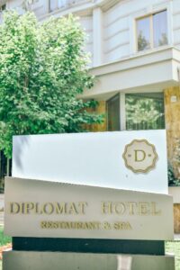 Diplomat Hotel BIZZ.AL