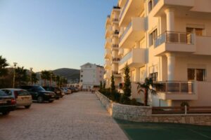 Albani's Luxury Sea View Apartament Sarande BIZZ.AL