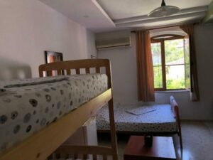 Hostel Shkodra Lake KM ZERO BIZZ.AL