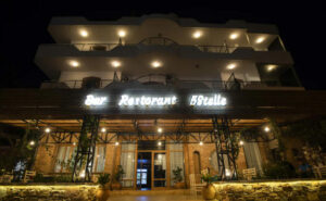 Hotel Horizont & Traditional Restaurant BIZZ.AL