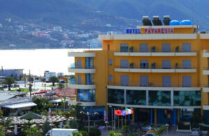 Hotel Pavarësia Vlorë (HOME?) BIZZ.AL